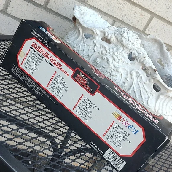 Terry Labonte Racing 🚛 - Picture 6 of 8